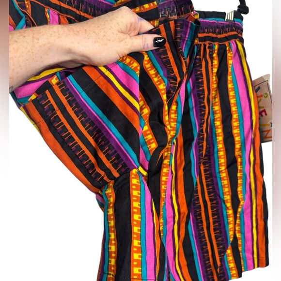 NWT VTG Woodstock 80s Live in Color Colorful Cotton Stripped Shorts Size Medium - Picture 7 of 11